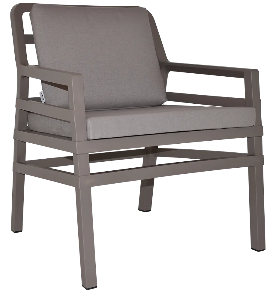 Arm Chair Aria