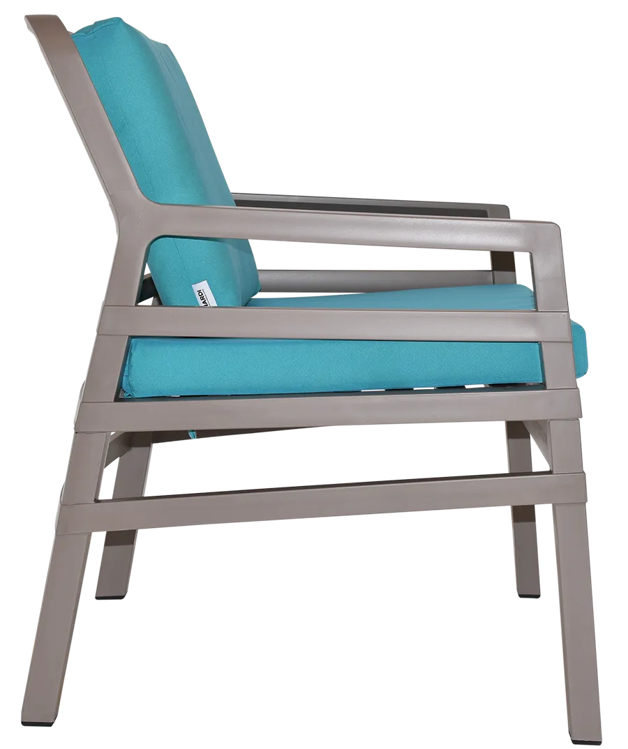 Arm Chair Aria