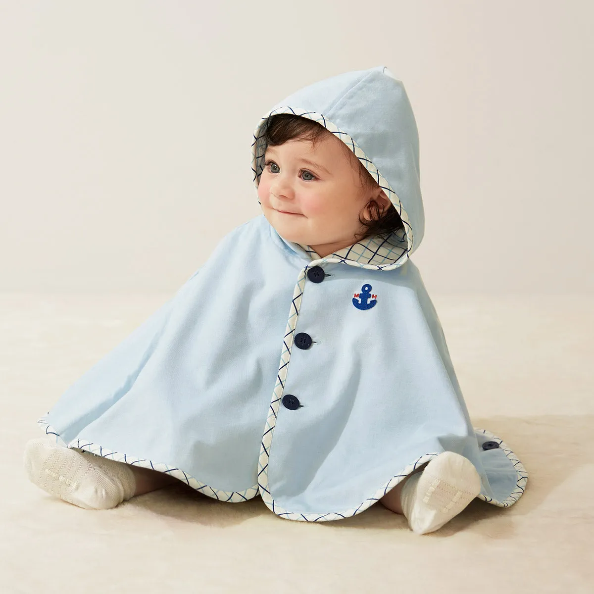 Double-faced Hooded Mantle