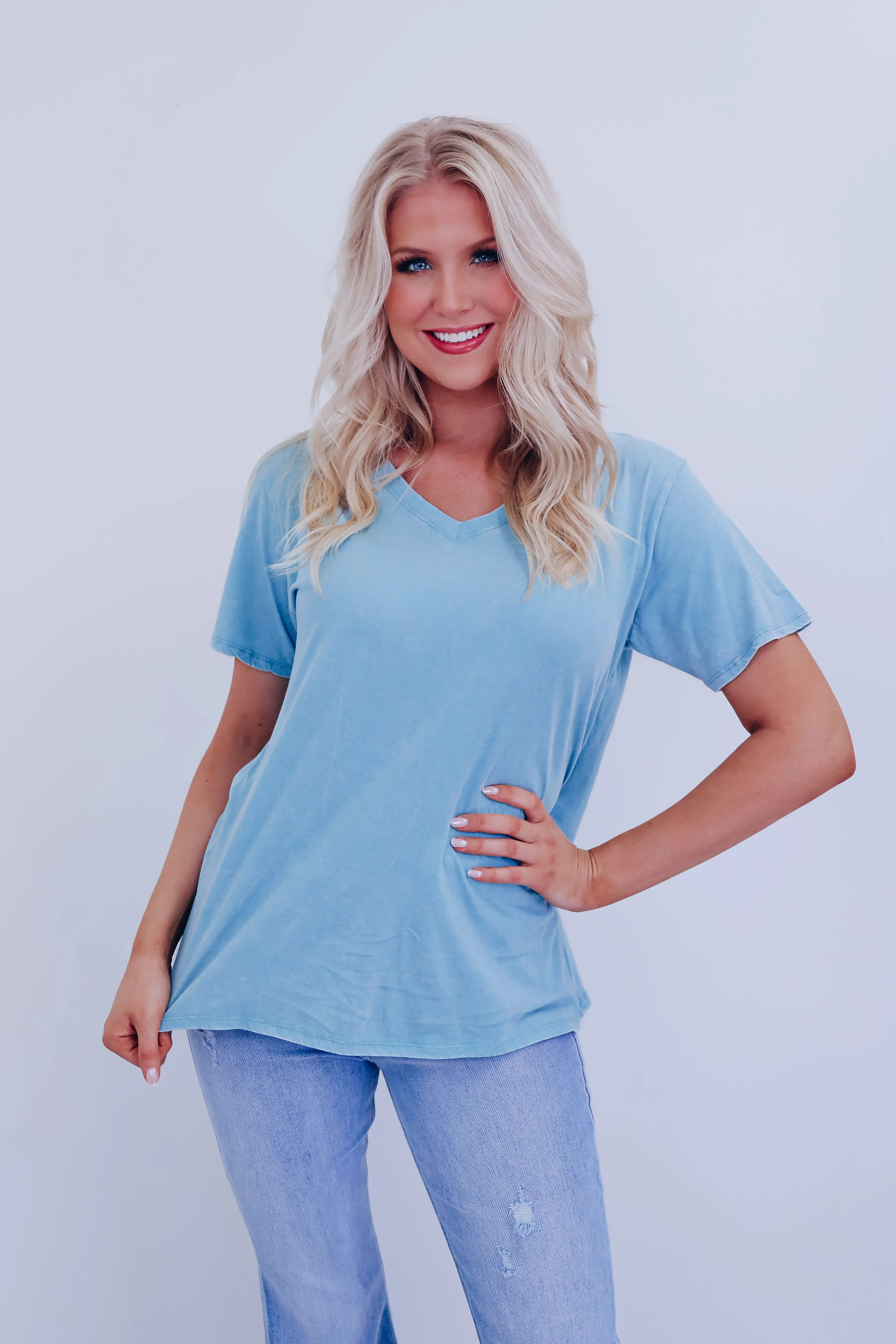 Evie V-neck Acid Washed Top - Dusty Teal