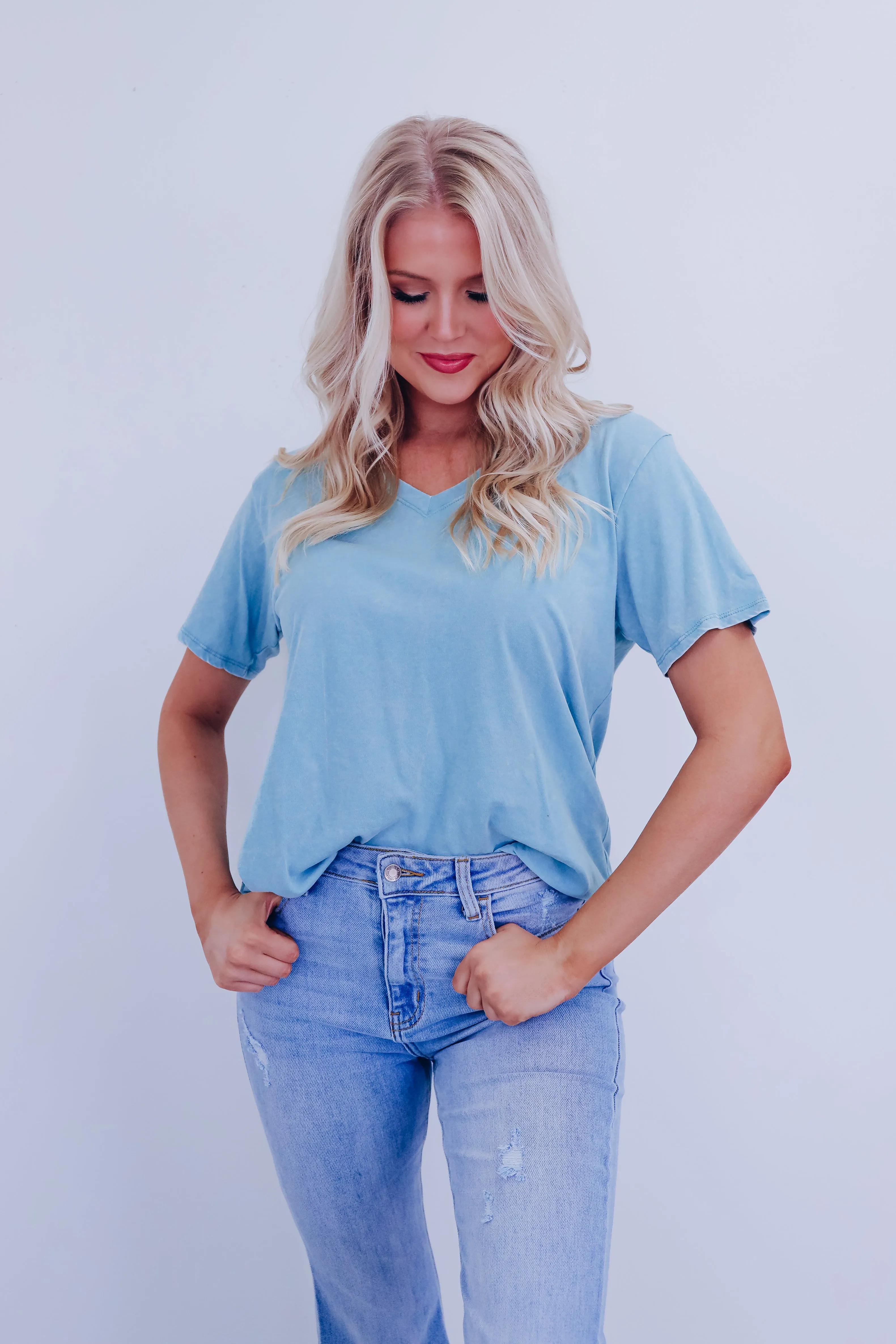 Evie V-neck Acid Washed Top - Dusty Teal