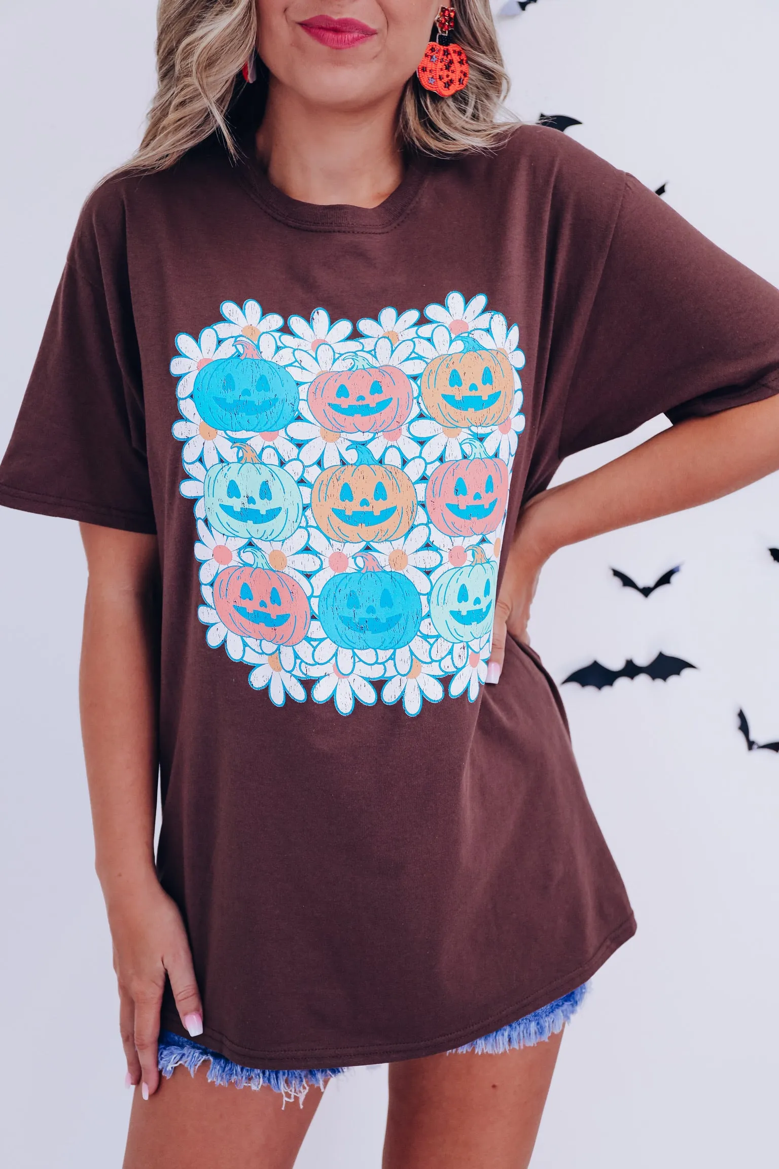 Field Of Pumpkins Floral Graphic Tee - Brown