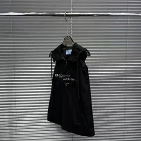 Hoodies girls dress girl skirt Kid designer clothes girl's hoodie Lapel sleeveless Latest design summer hood fasion dresses luxury brand Triangle logo black
