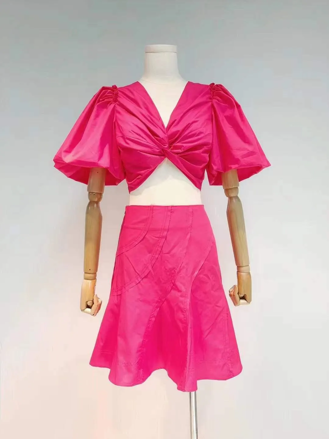 KittenAlarm - Dixie Puff Sleeve Crop Top & Ruffle Skirt Set