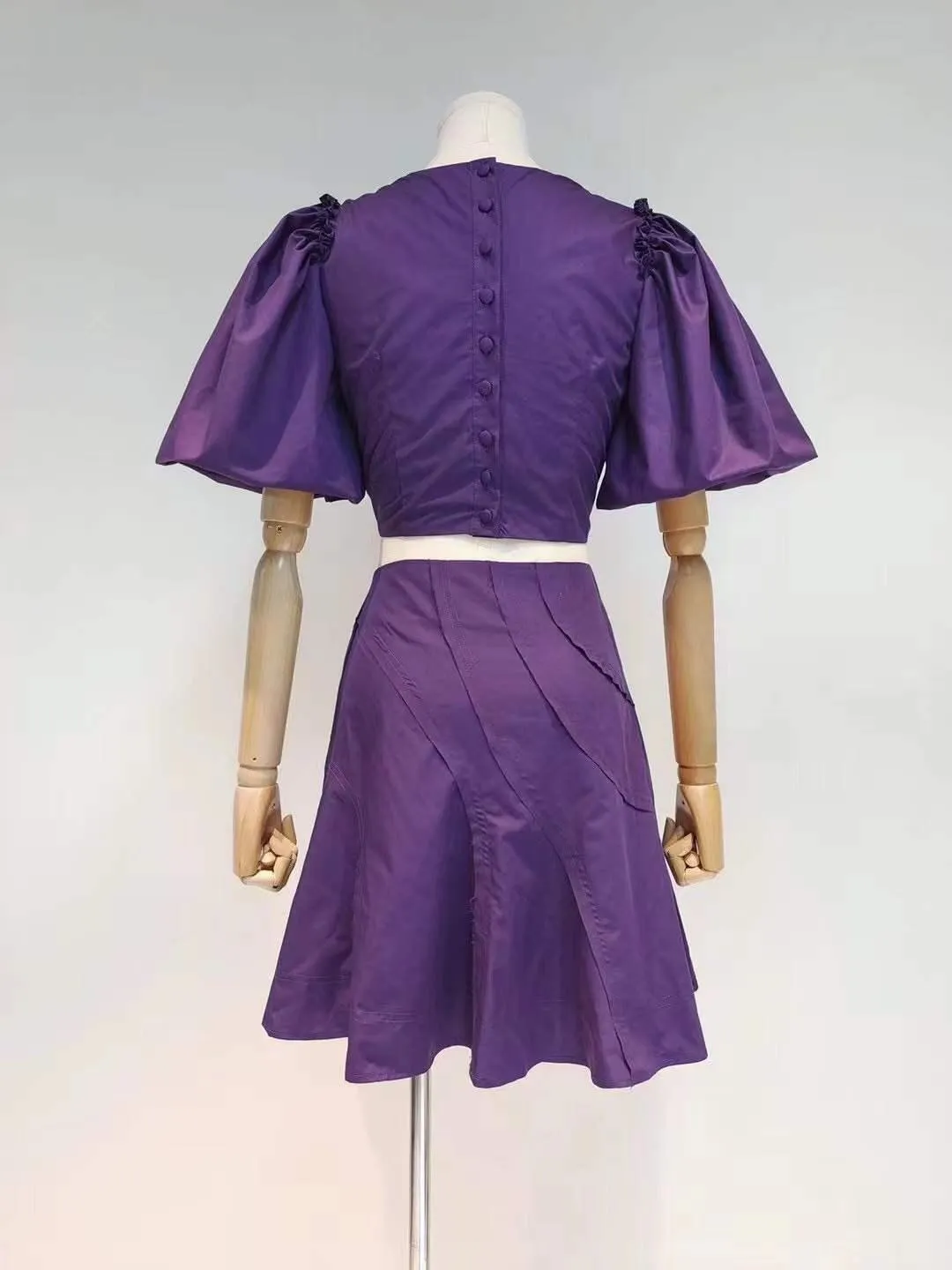 KittenAlarm - Dixie Puff Sleeve Crop Top & Ruffle Skirt Set