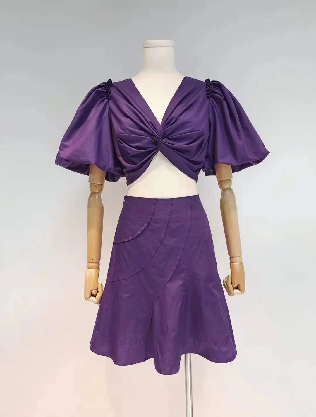 KittenAlarm - Dixie Puff Sleeve Crop Top & Ruffle Skirt Set