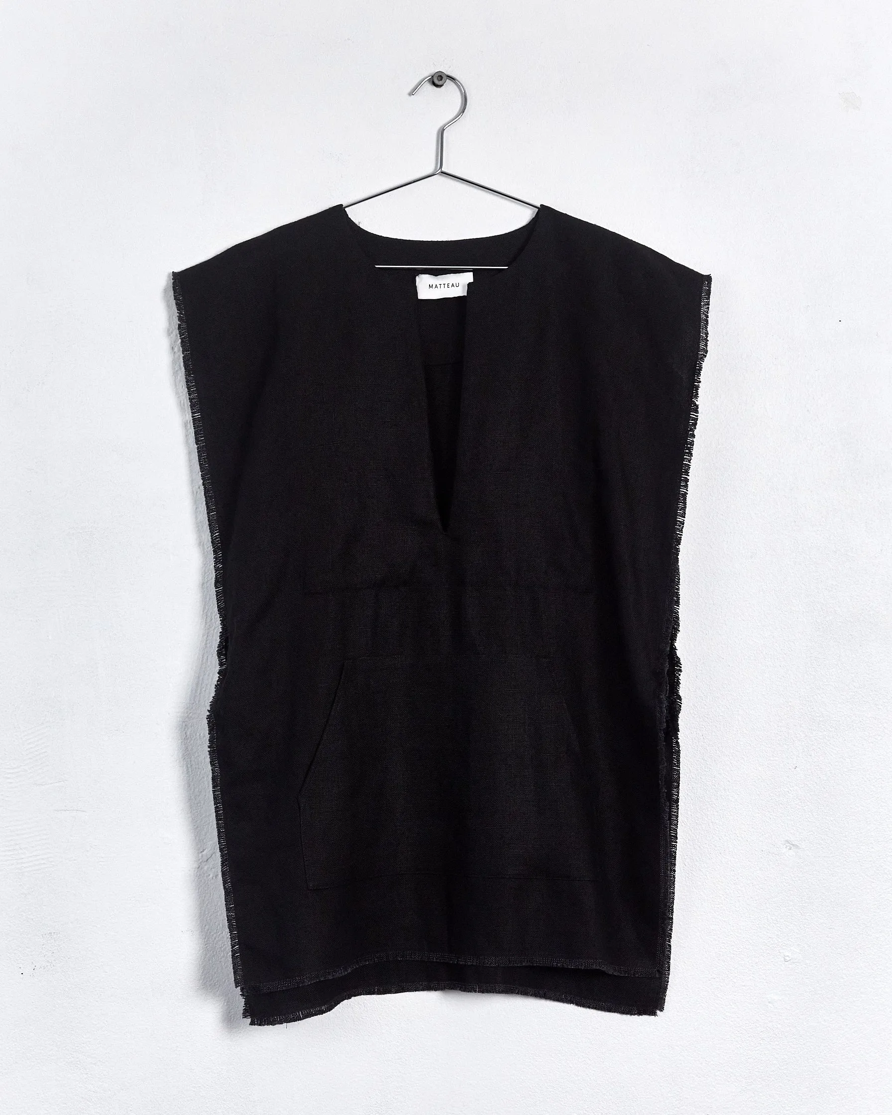 Matteau short linen poncho, black, 8