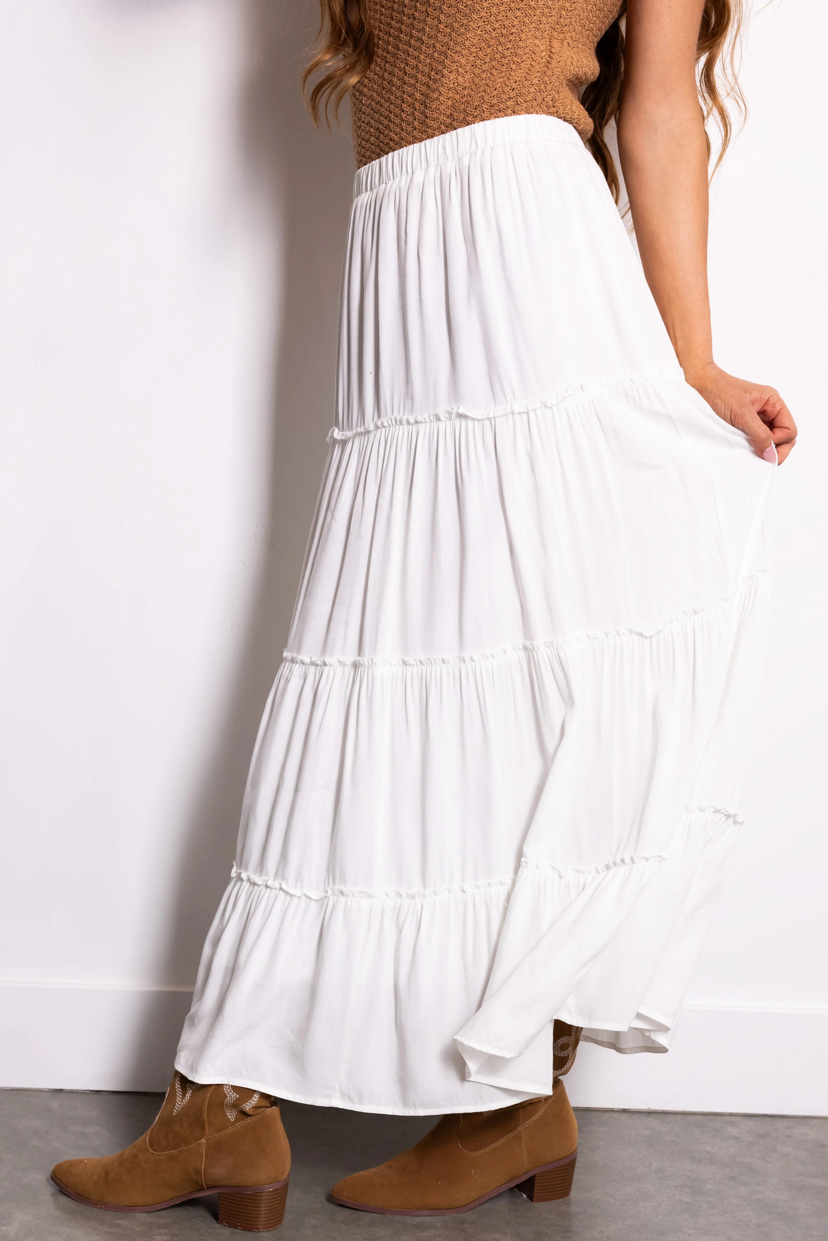 Off White Tiered Elastic Waist Woven Maxi Skirt
