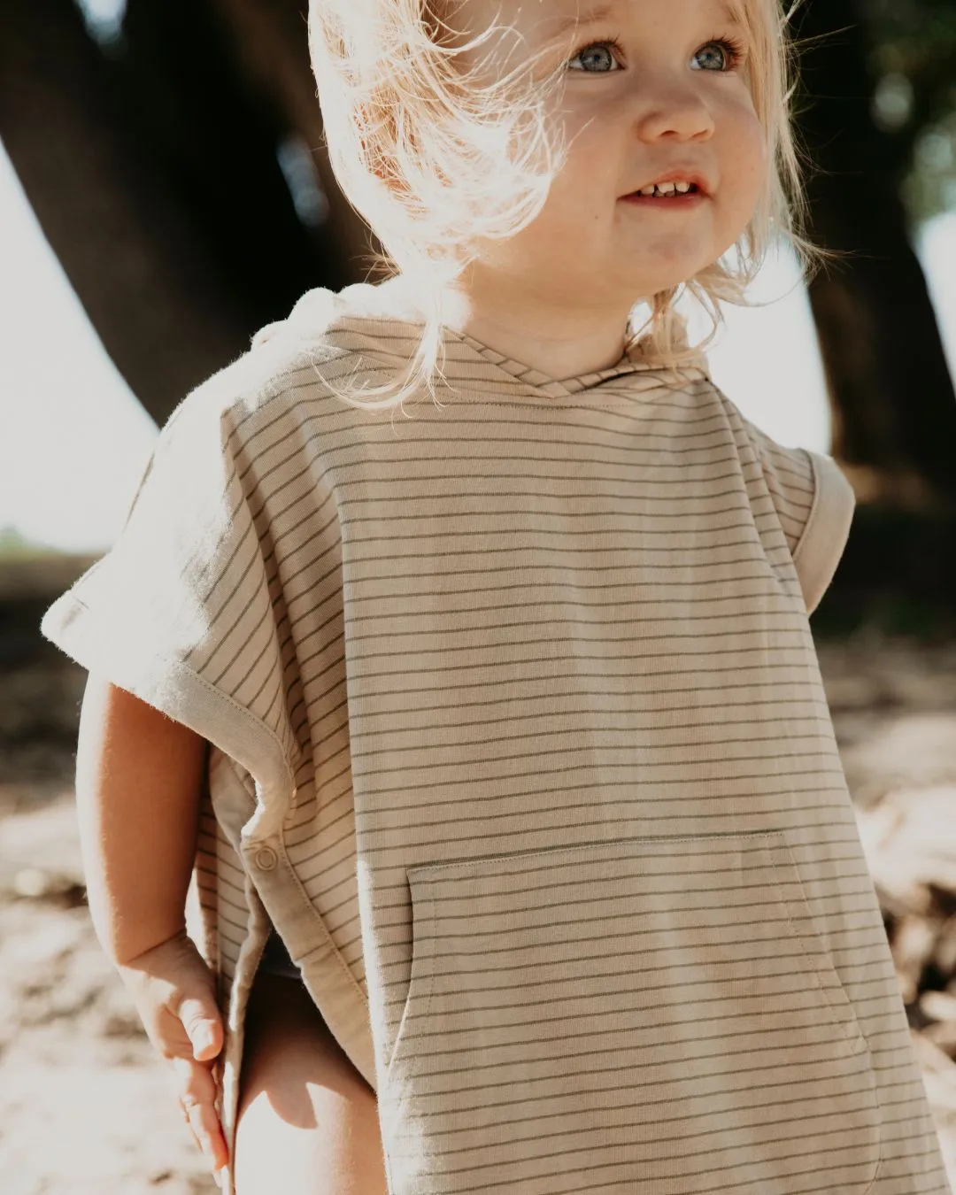Poncho UV Stripes Sandy Beach/Olive Green