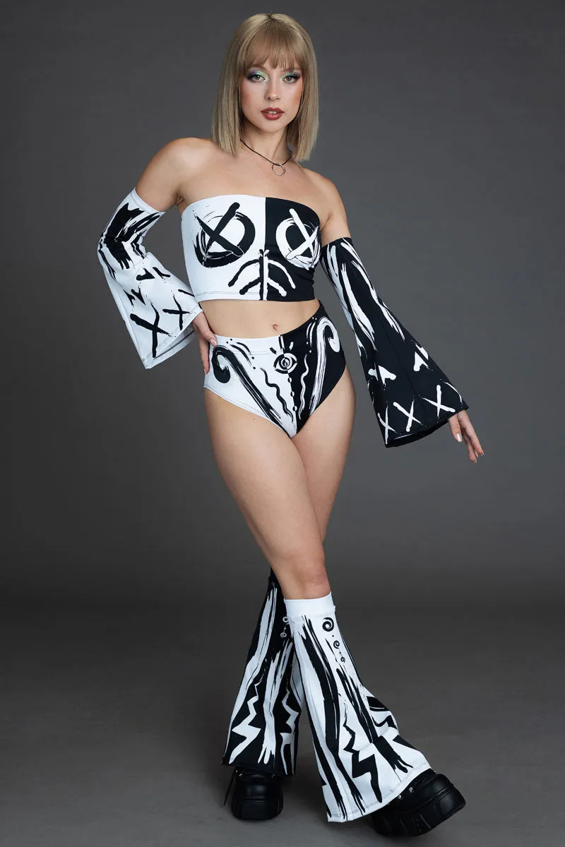Shaman Dance Booty Shorts Set