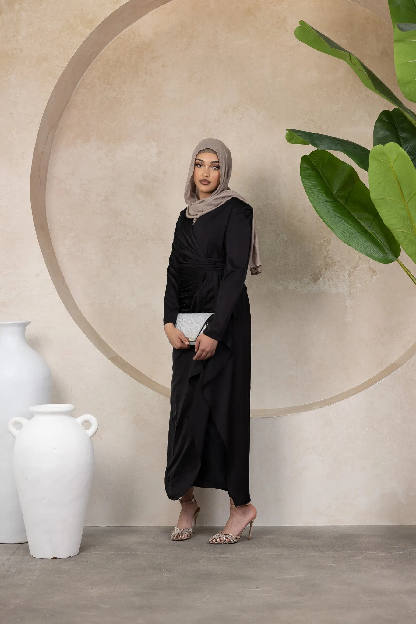 The Crescent Xaria Satin Detailed Dress