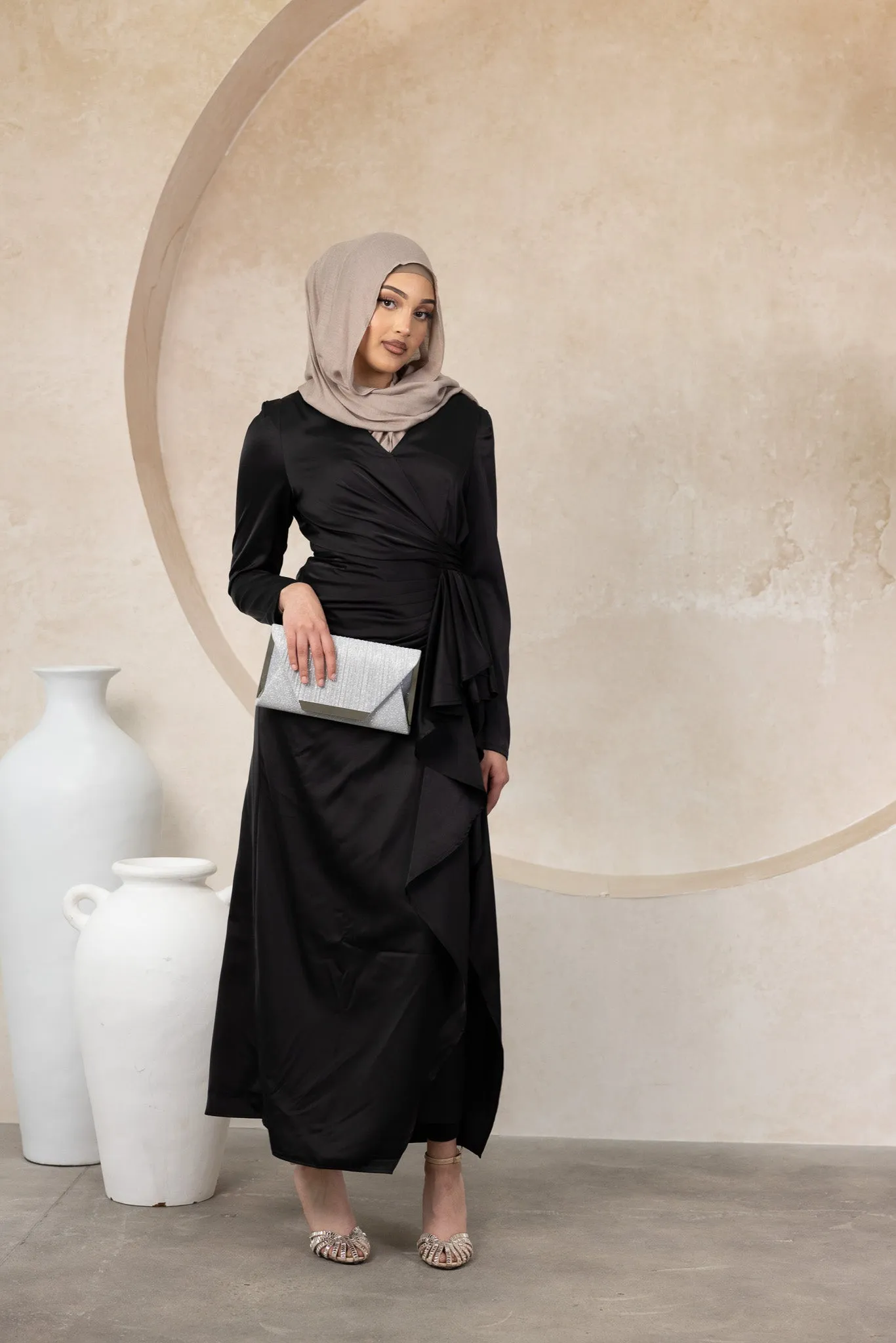 The Crescent Xaria Satin Detailed Dress