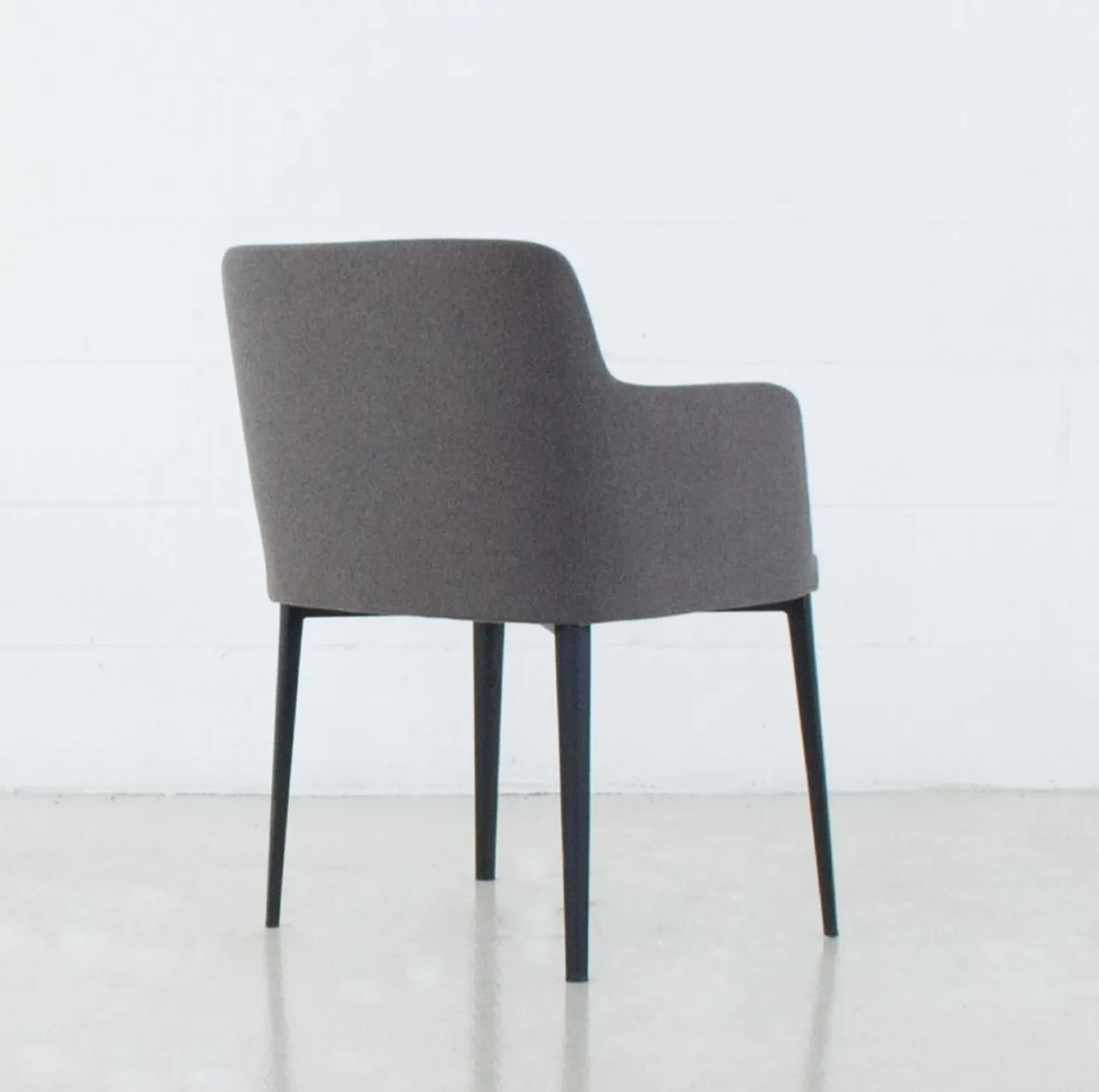 Williamsburg Fabric Arm Chair